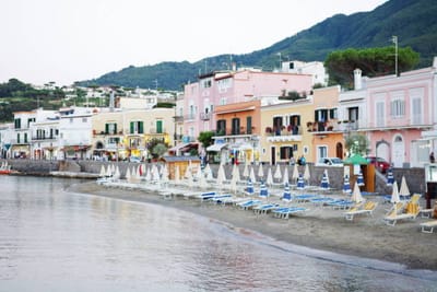 L'acqua del Pontano e sue proprietà (d'ascia)