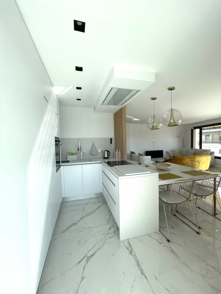 6 personnes - 4 pièces - 3 salles de couches - Garage