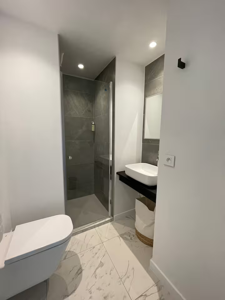 6 personnes - 4 pièces - 3 salles de couches - Garage