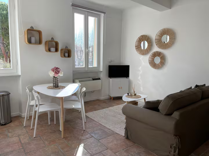 4 personnes - 1 salle de douche 