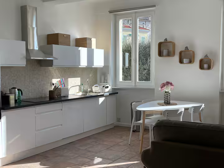 4 personnes - 1 salle de douche 