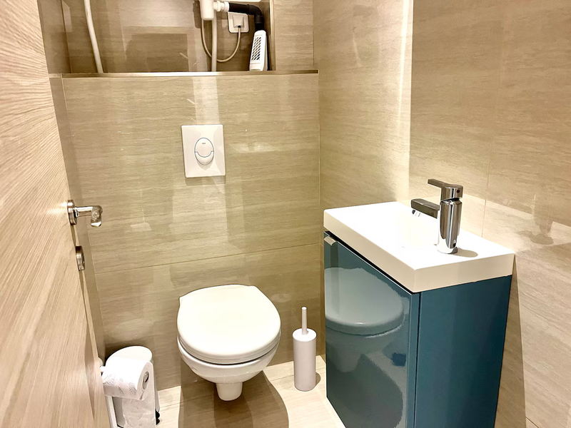 4 personnes - 2 chambres - 2 salles de douches - Garage