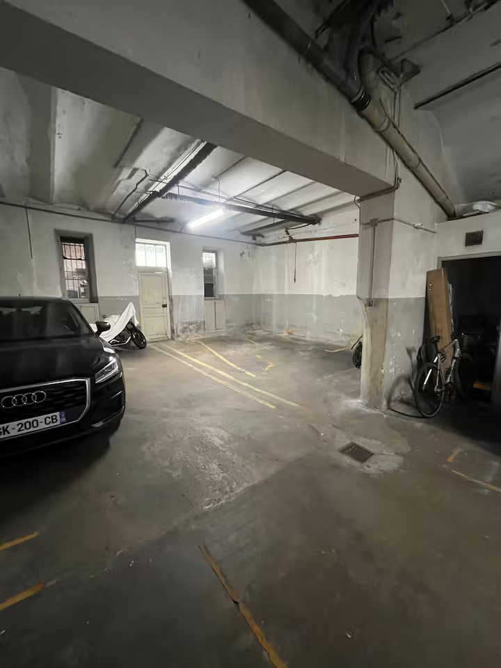 4 personnes - 2 chambres - 2 salles de douches - Garage