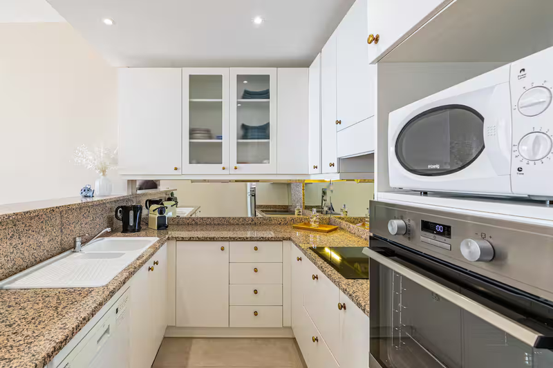 4 personnes - 1 chambre - 1 salle de douche