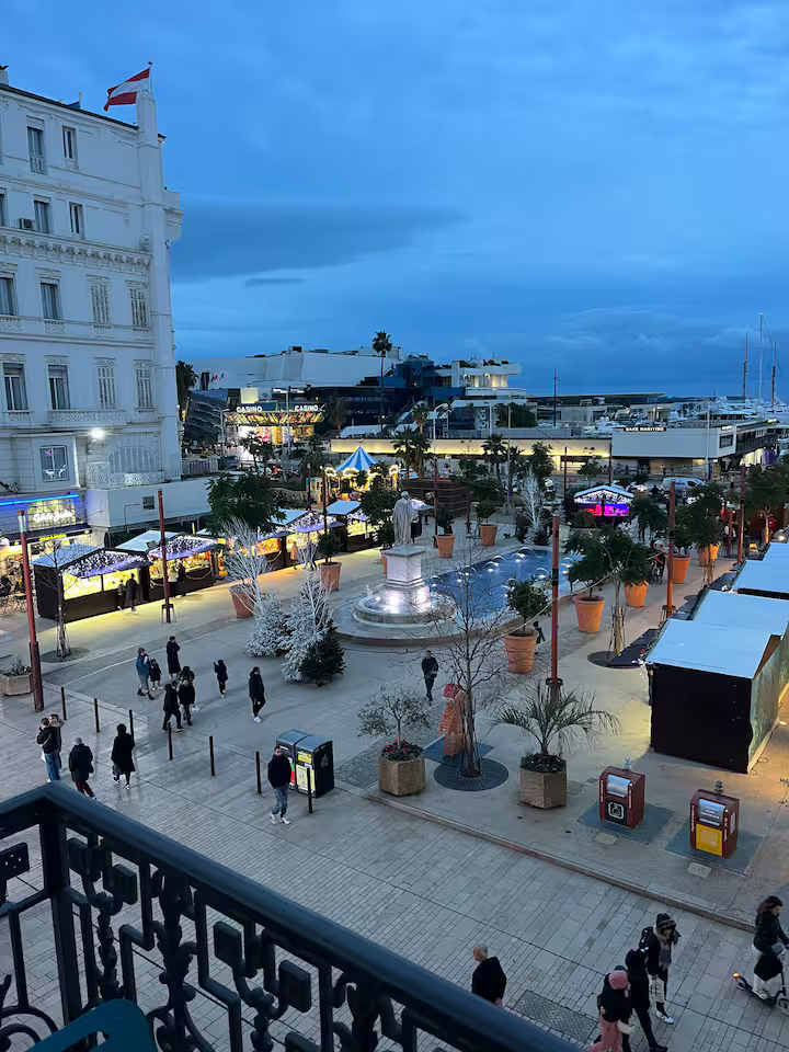 4 personnes - 1 chambre - 1 salle de douche