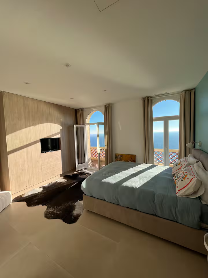 8 personnes - 3 chambres - 3 salles de douches