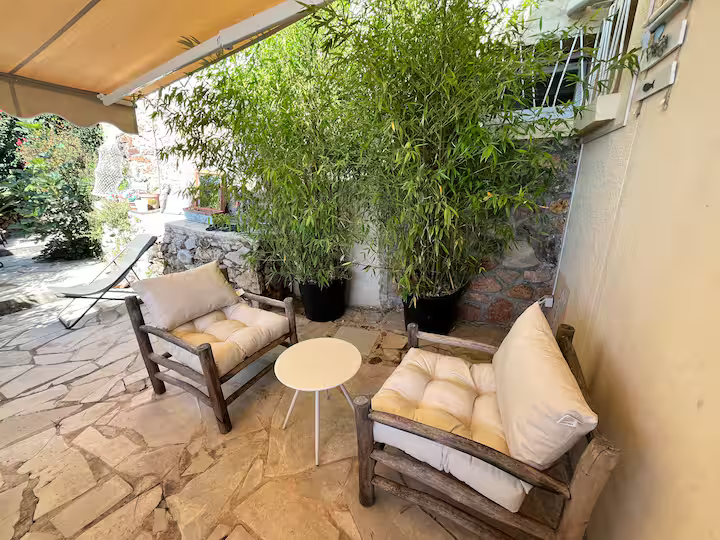 8 personnes - 3 chambres - 3 salles de douches