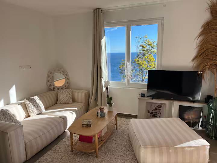 8 personnes - 3 chambres - 3 salles de douches