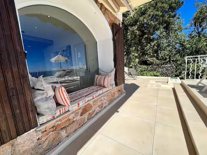 8 personnes - 3 chambres - 3 salles de douches