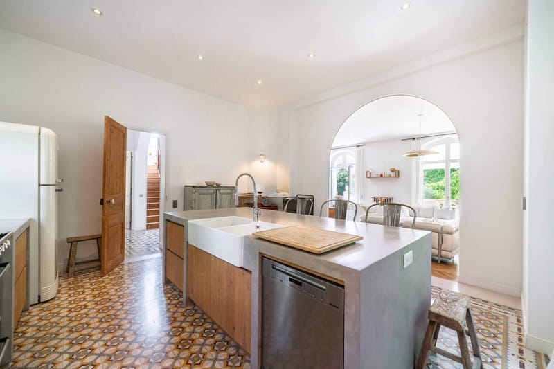 10 personnes - 5 chambres - 2 salles de douches