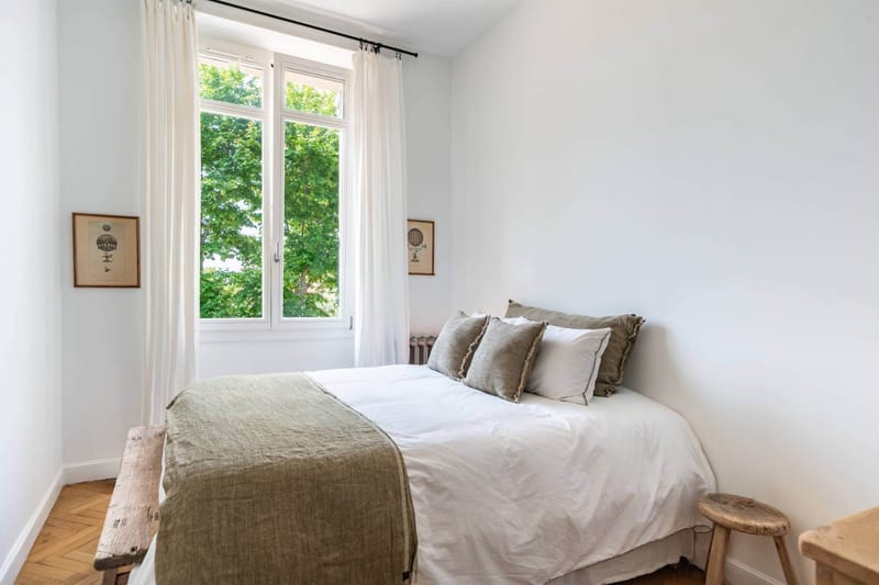 10 personnes - 5 chambres - 2 salles de douches