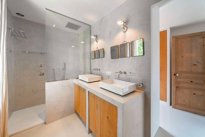 10 personnes - 5 chambres - 2 salles de douches