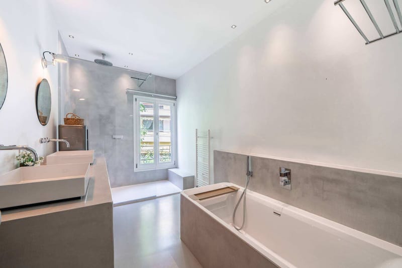 10 personnes - 5 chambres - 2 salles de douches