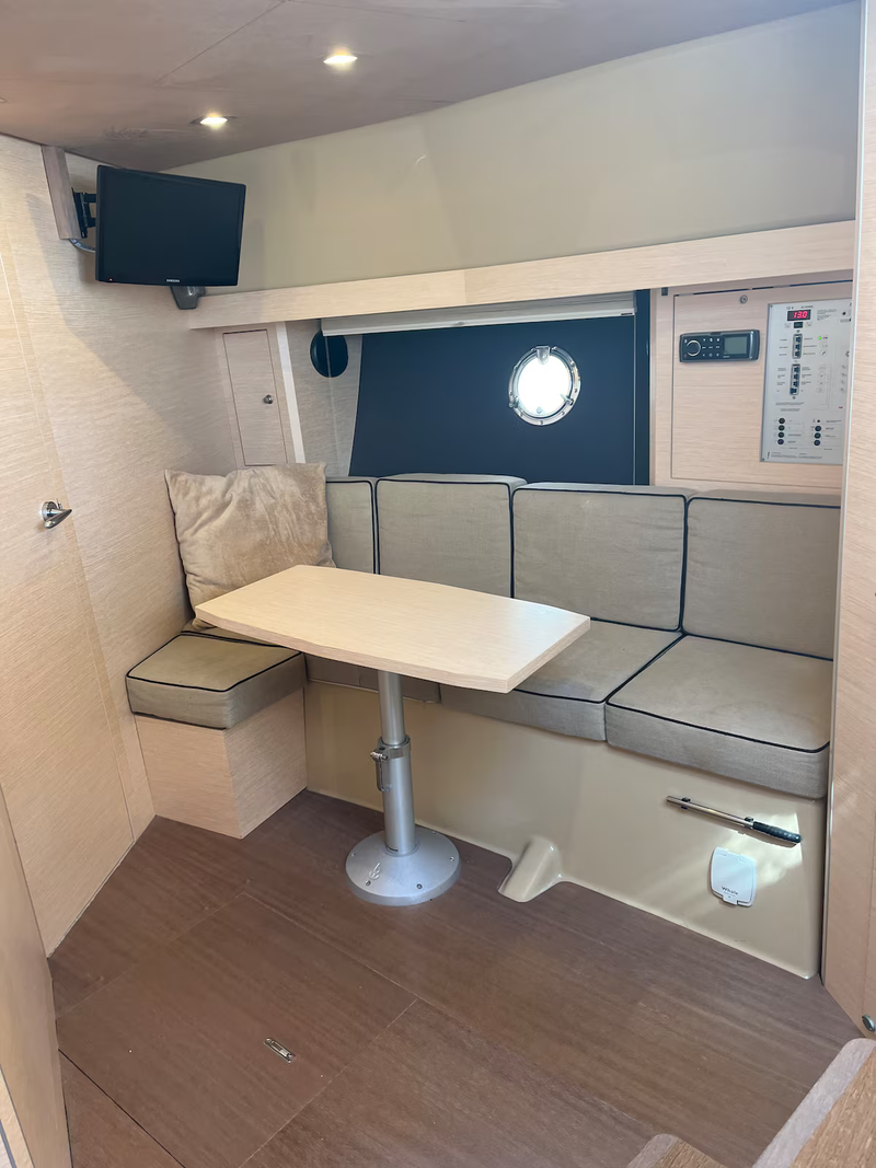 4 personnes - 2 chambres - 1 salle de couche