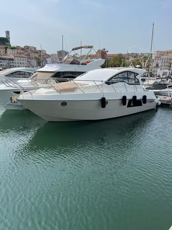 4 personnes - 2 chambres - 1 salle de couche