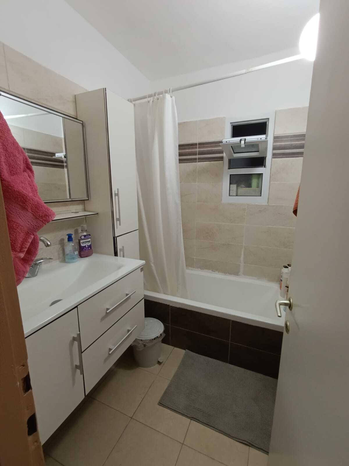 דירת 3 חד' שכונה ו 