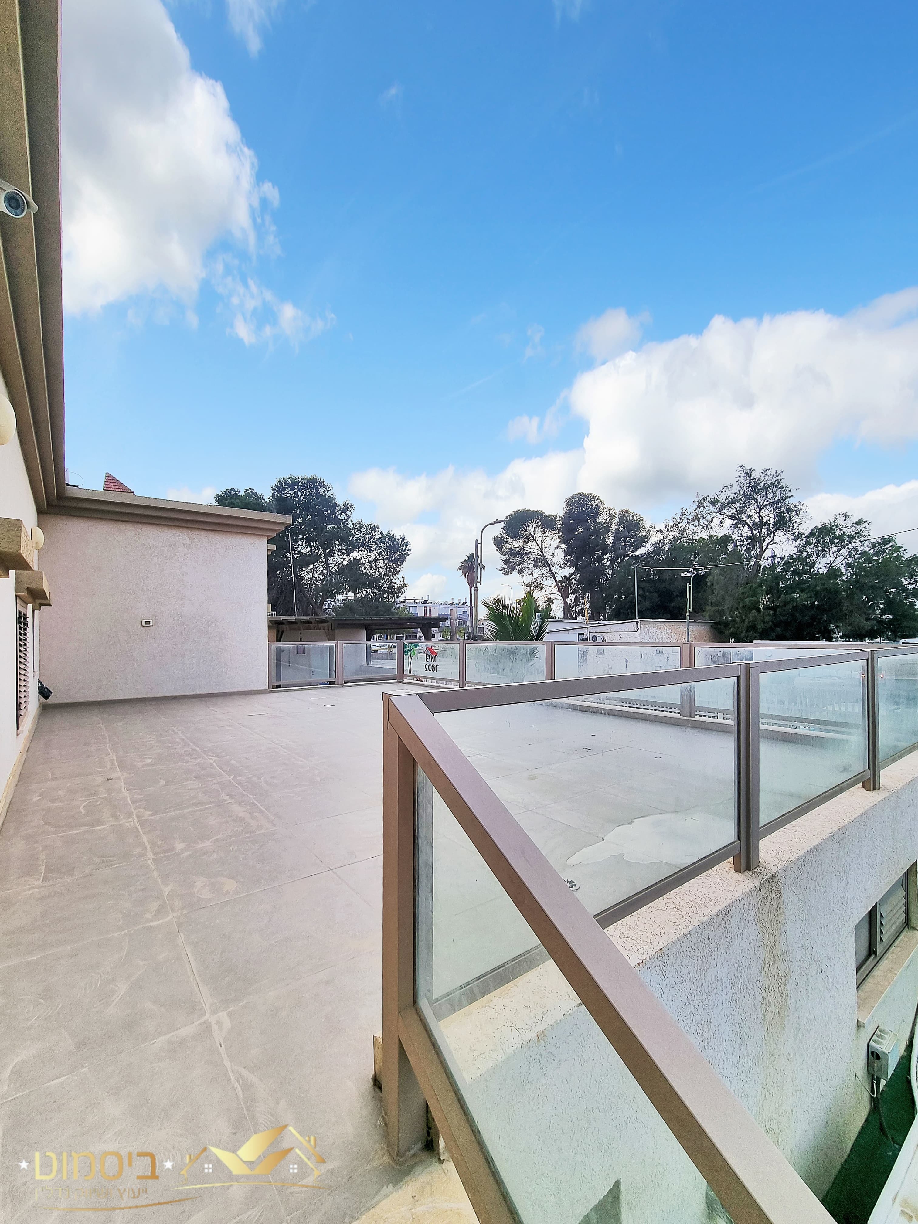 וילה חדשה בירוחם 