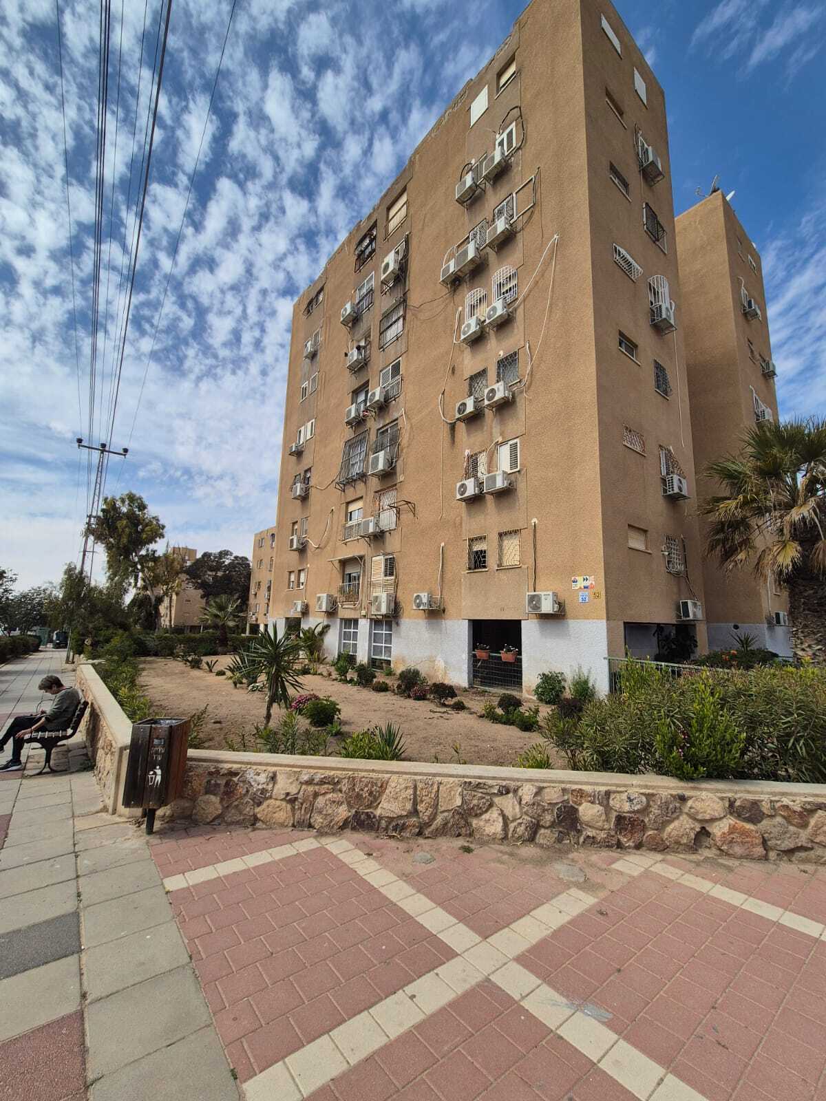 דירת 4 חד' ערד