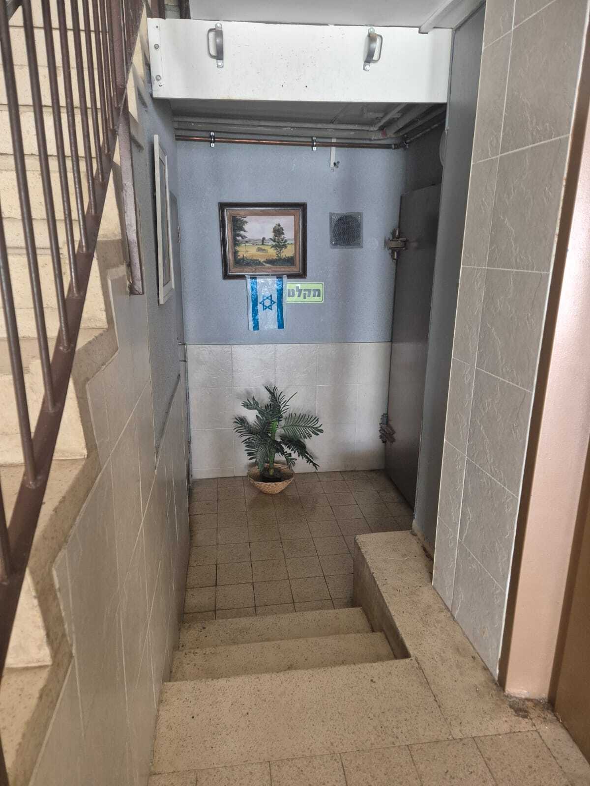 דירת 4 חד' ערד 