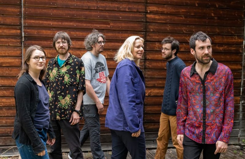 Les Jours Qui Brûlent + m-O-m