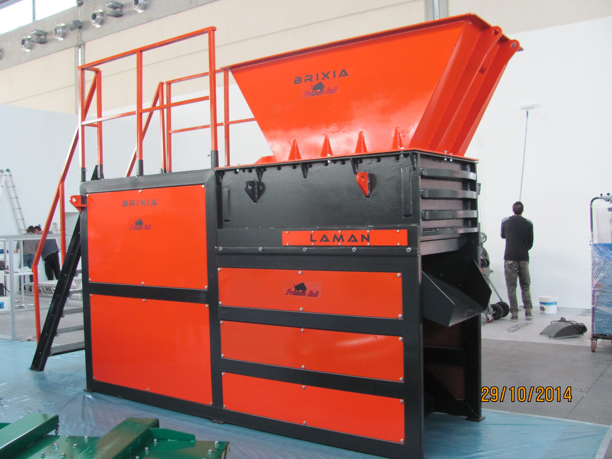 Presse Bull Brixia Engine Crusher