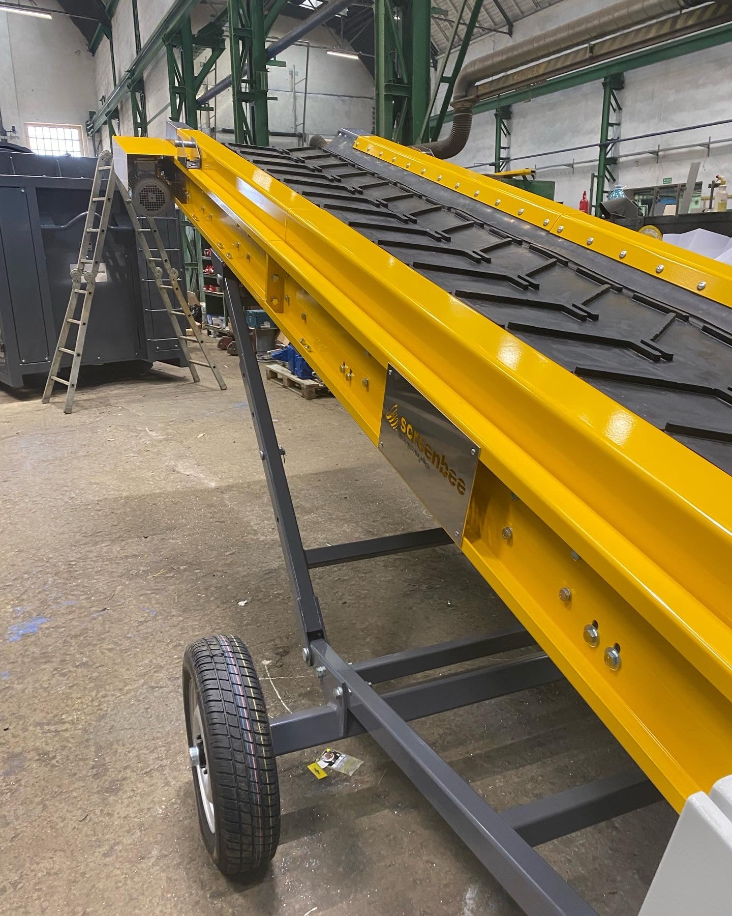 ScreenBee Conveyor Belts PT Series