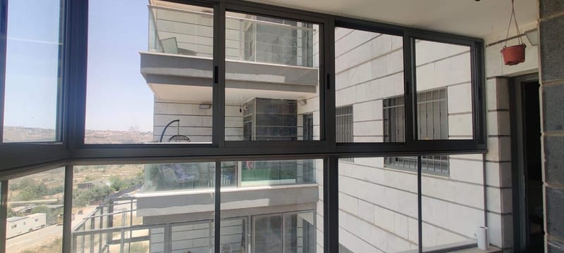 המרפסות שלנו 