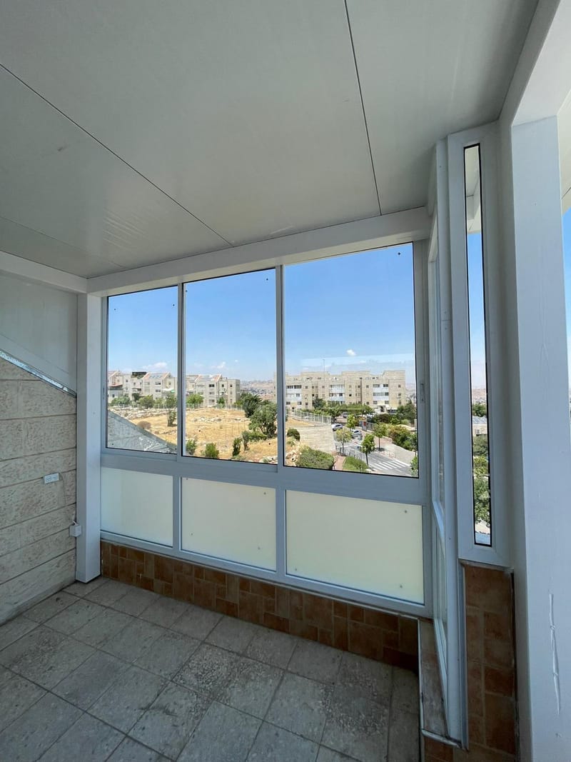 המרפסות שלנו 