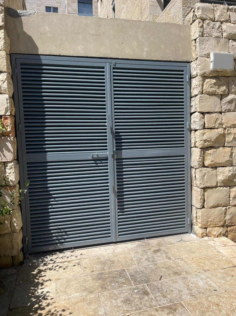 שערי אלומיניום וברזל 