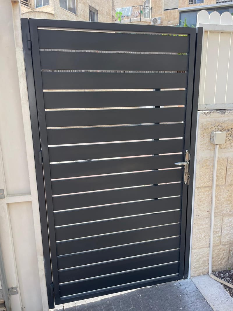 שערי אלומיניום וברזל 