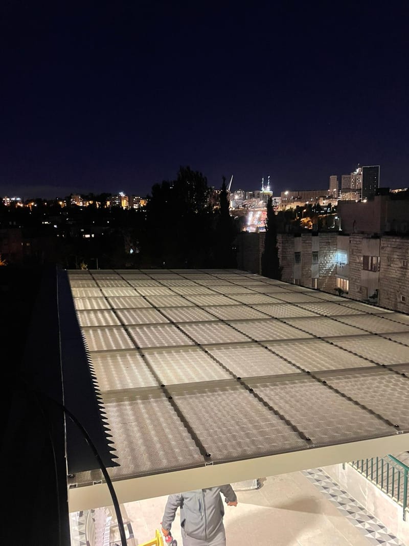 פרגולות קונסטרוקציה לסנטף ללא הצללה 