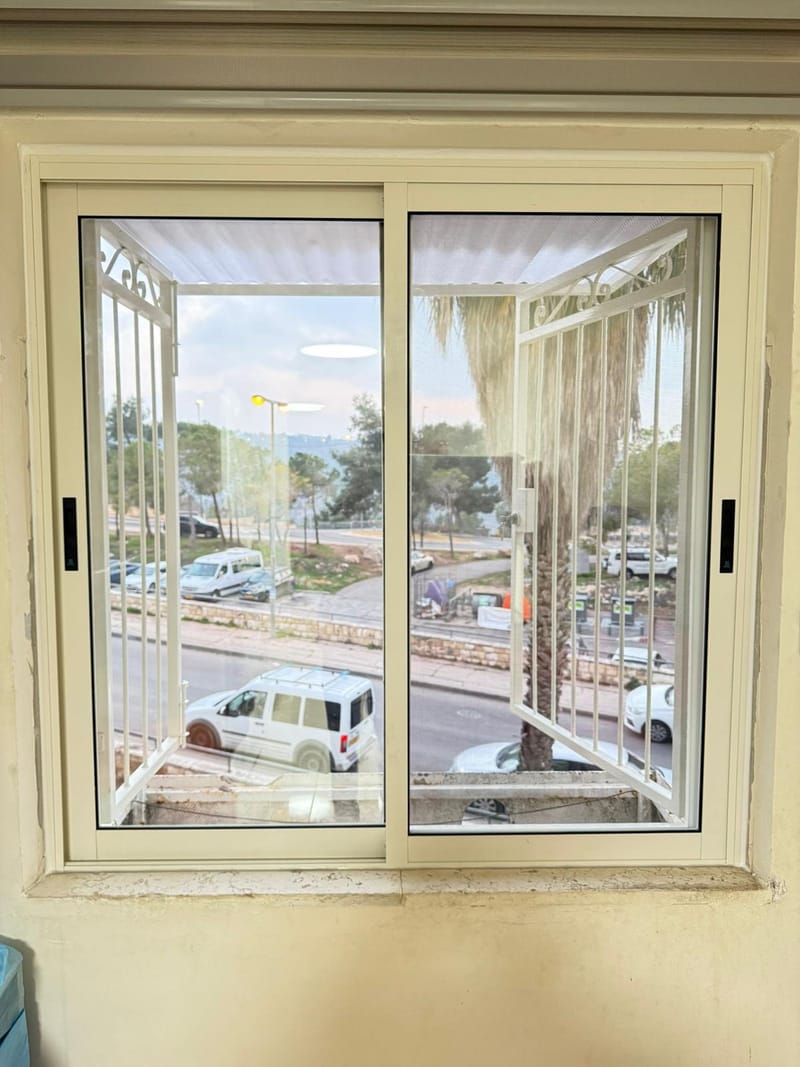 חלונות / ויטרינות סטנדרט  7000/9000 