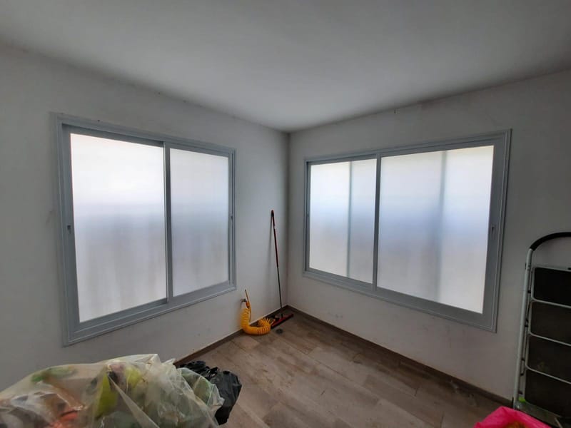 חלונות / ויטרינות סטנדרט  7000/9000 