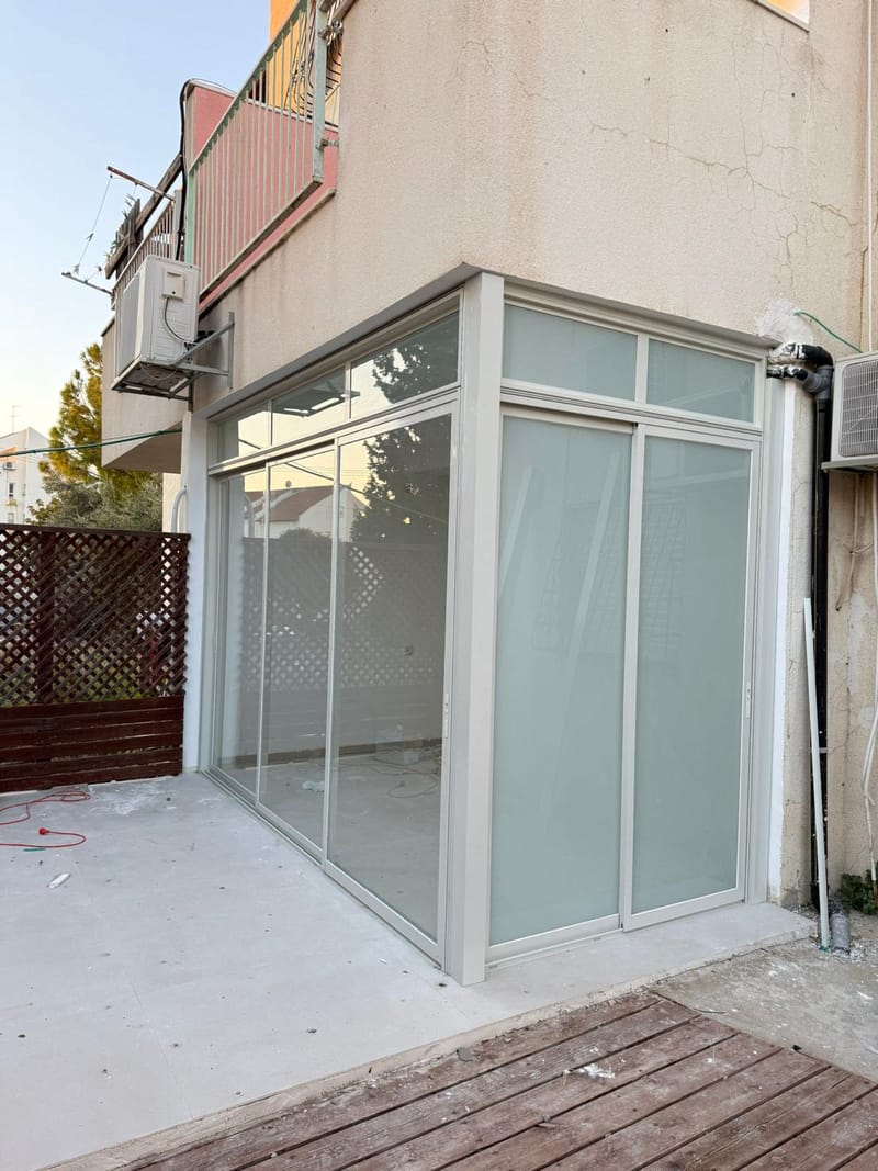 המרפסות שלנו 