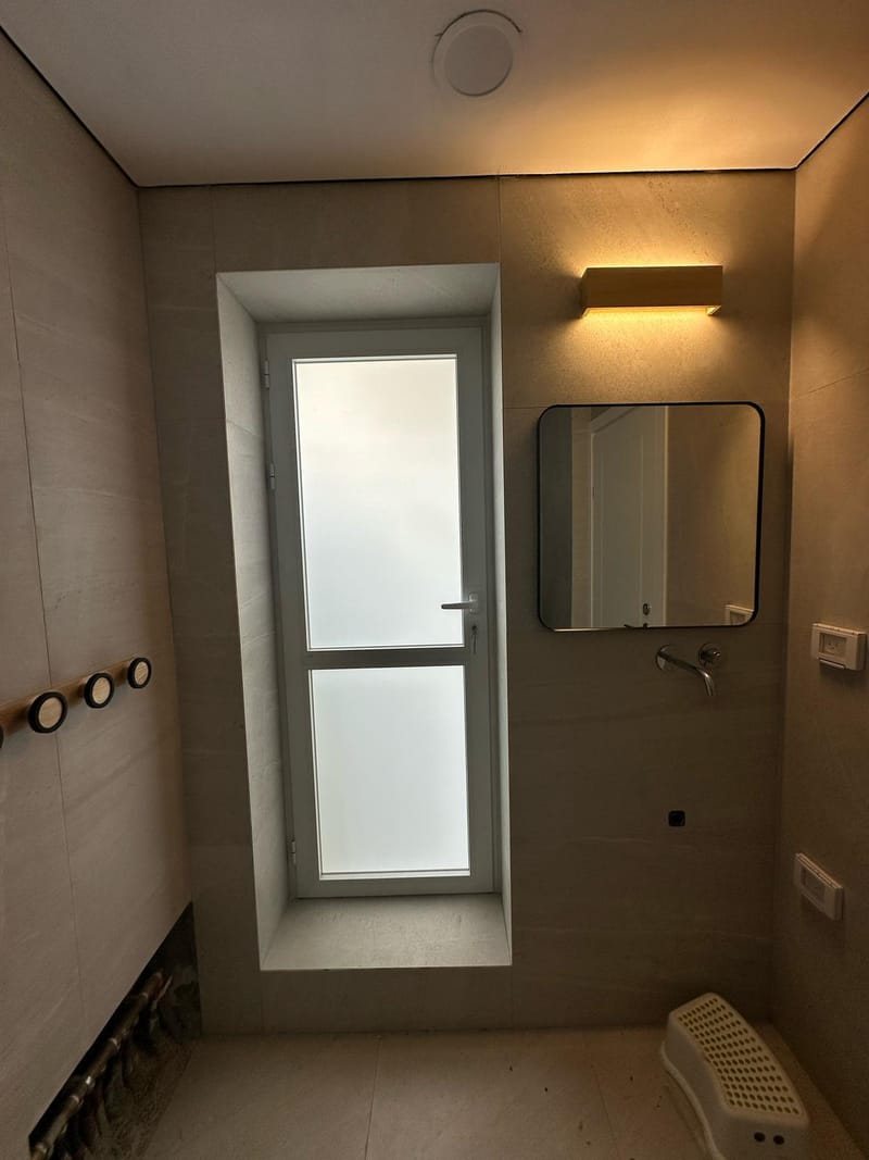 דלתות אלומיניום 