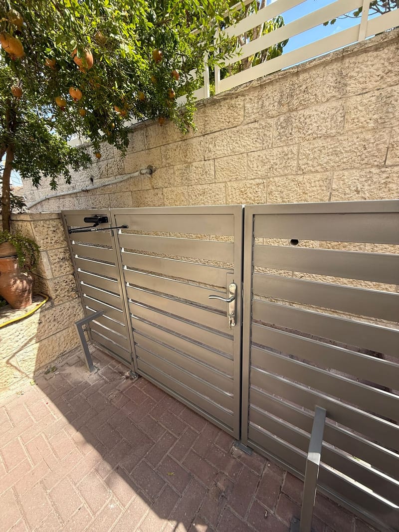 שערי אלומיניום וברזל 