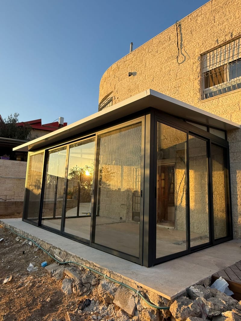 המרפסות שלנו 