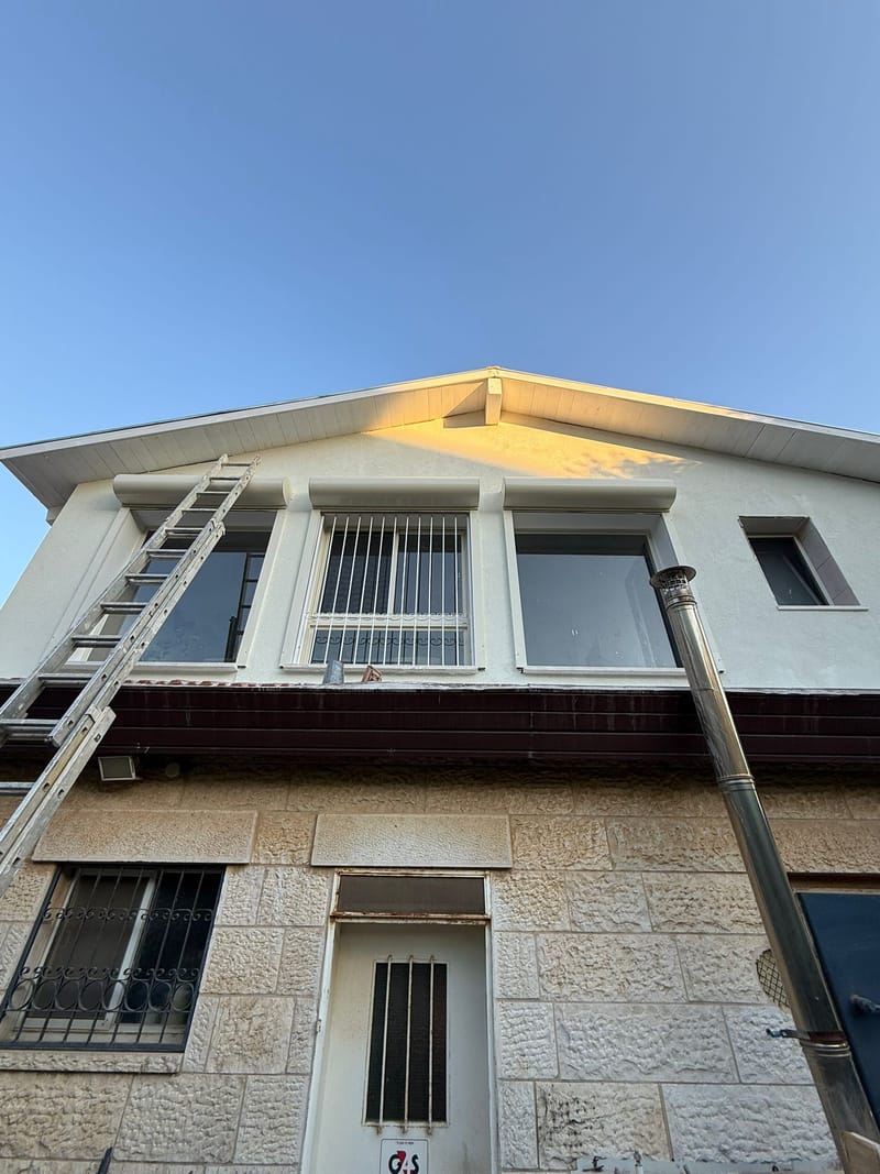 תריסי אור / ארגז חיצוני / רפרפת 