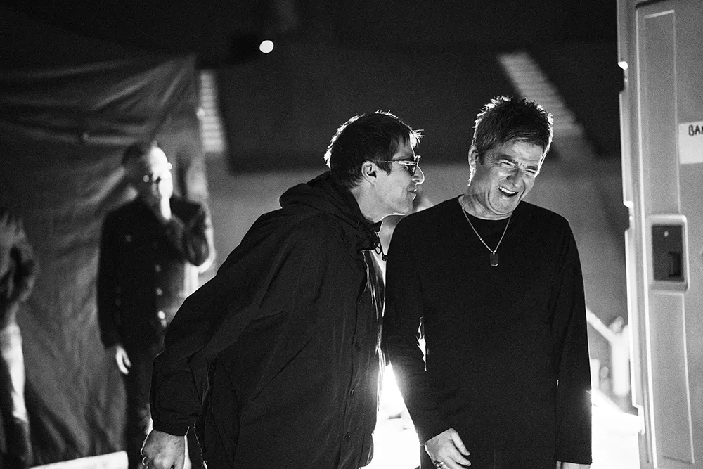 Oasis Announce 'Live 25' Documentary