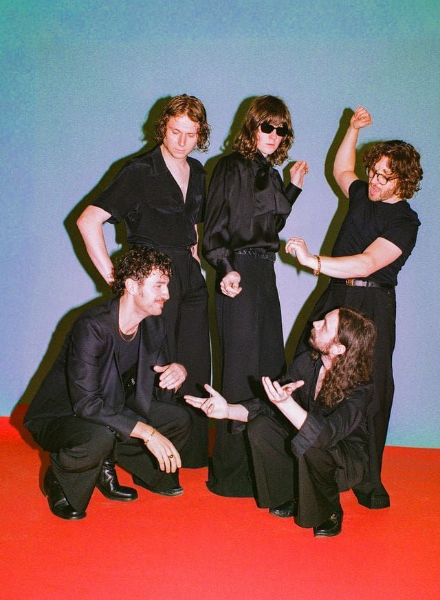 Blossoms- Announce New Album 'Songs From the Wedding Cake'