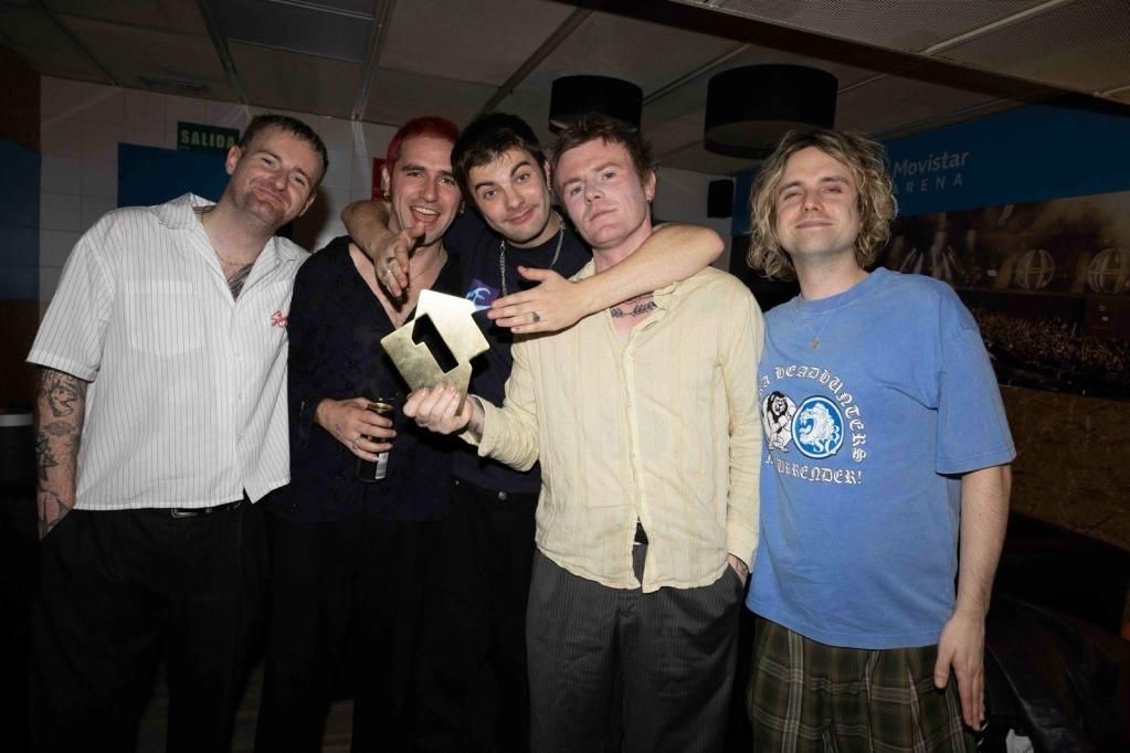 Fontaines D.C. Score Second UK Number One With ‘Dopamine Chamber