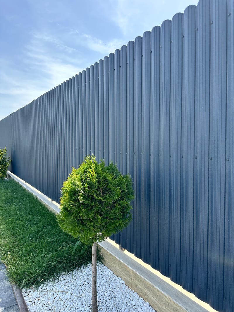 Garduri sipcă metalica