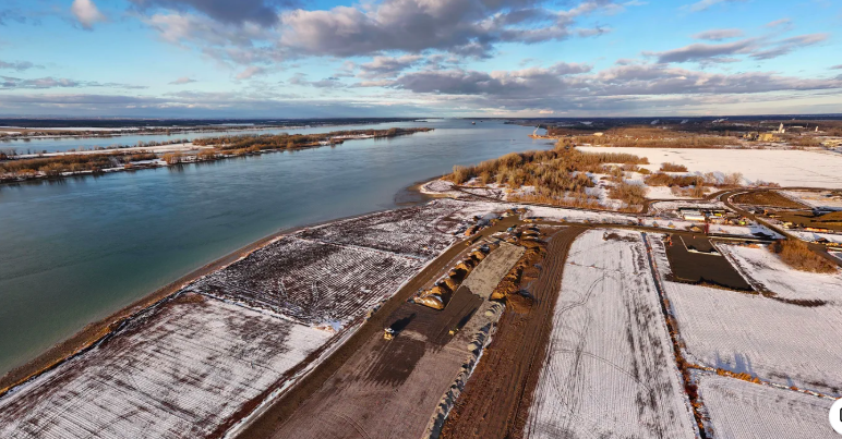 Le 23 janvier 2026 - Le Port de Montréal plaide l’urgence du projet à Contrecœur, malgré la baisse des volumes - Le Devoir