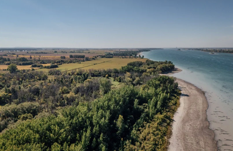 Impossible de savoir si les travaux ont débuté pour le port de Contrecœur - Le Devoir le 29 septembre 2025
