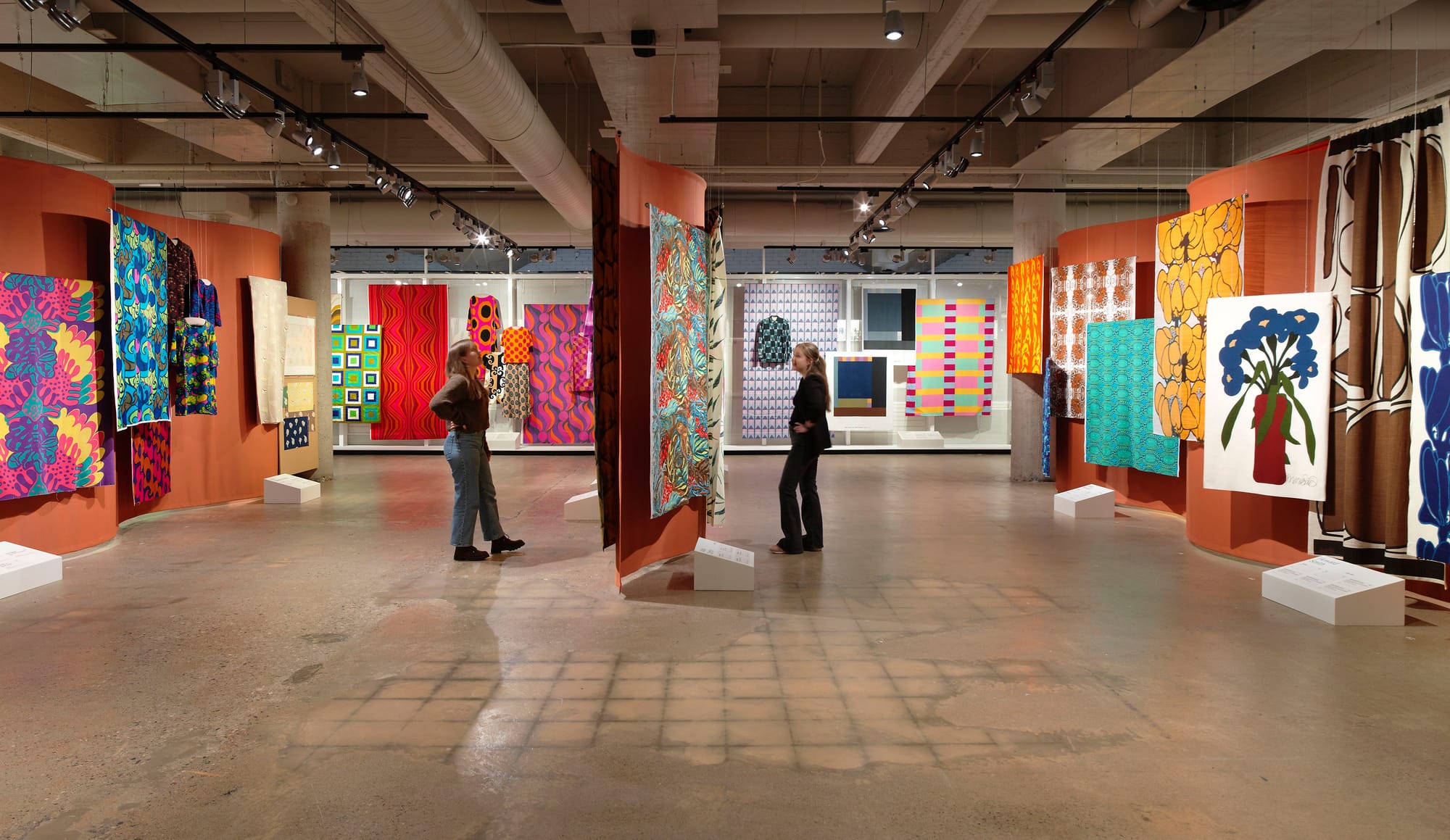 Verholla - Draped. EMMA