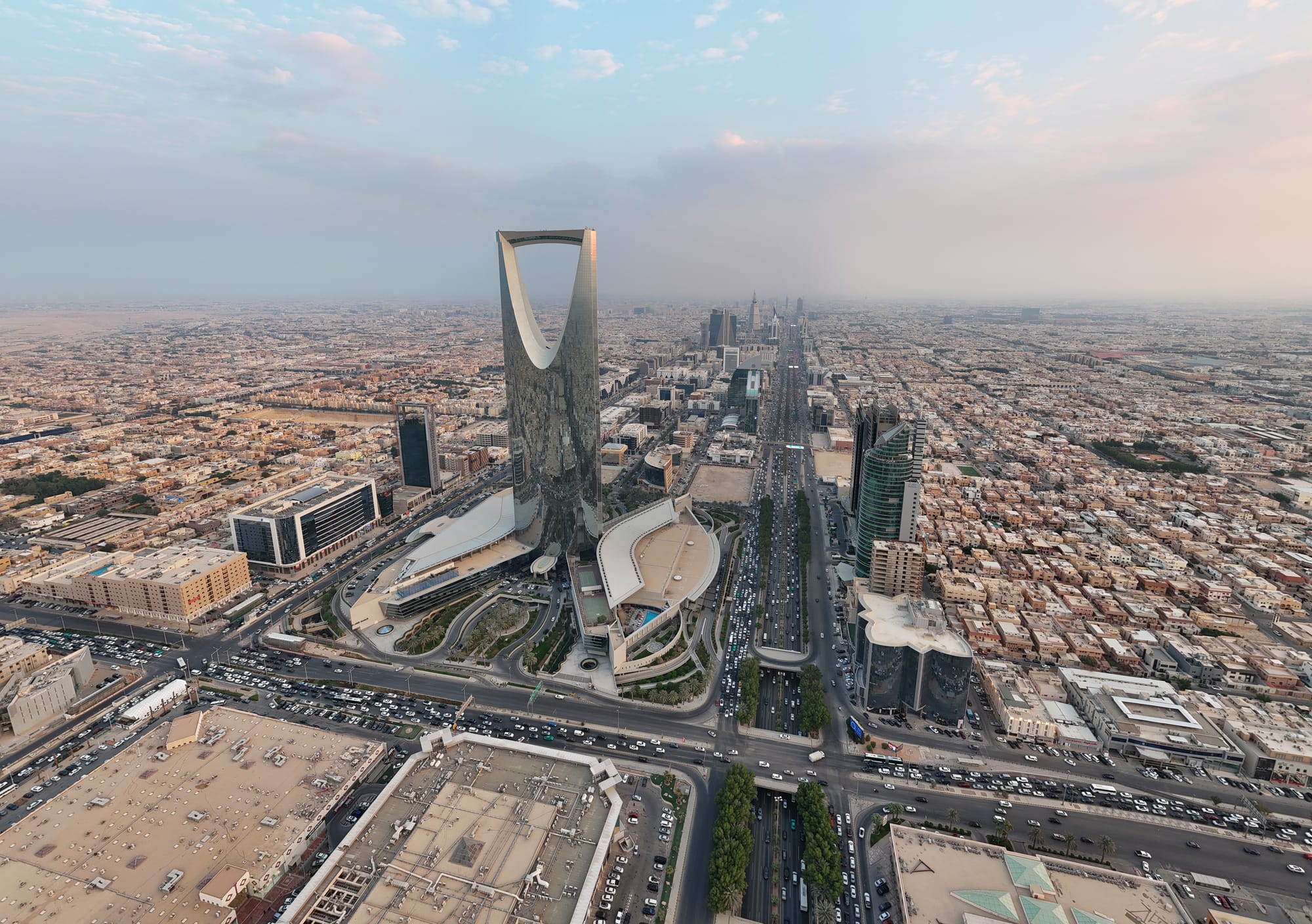 افضل 3 مكتب عقار في الرياض لعام 2025