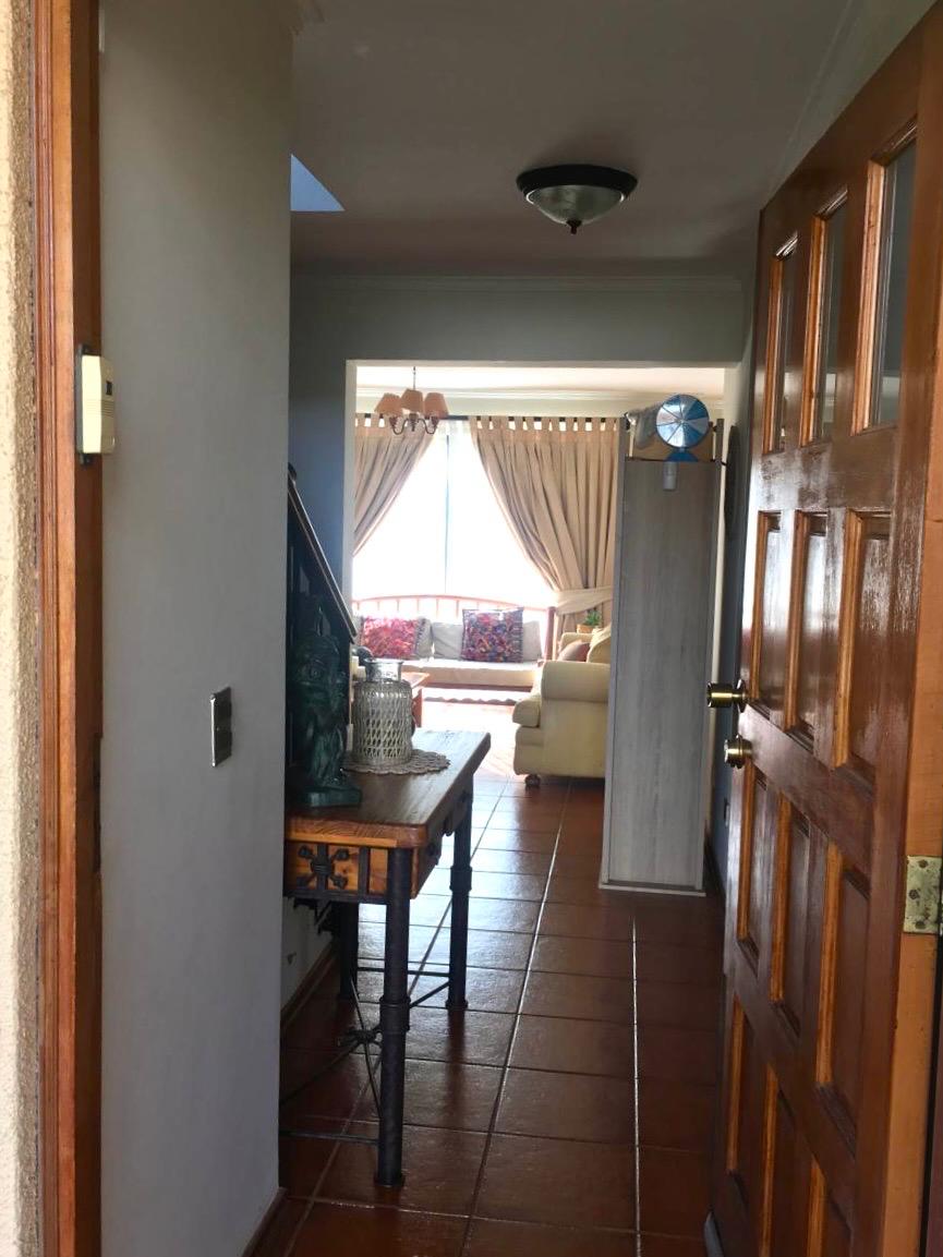 Vende casa en Loteo Jardín Esmeralda - Sector Las Rastras, Talca