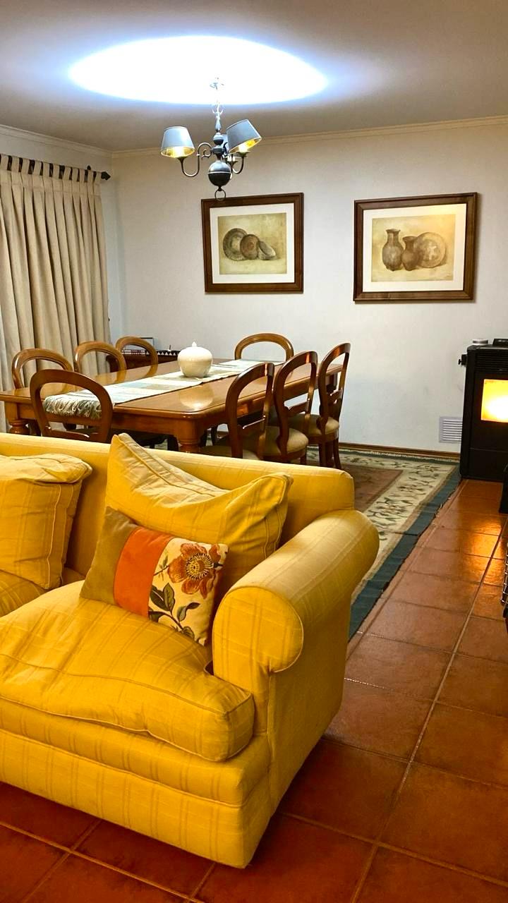 Vende casa en Loteo Jardín Esmeralda - Sector Las Rastras, Talca