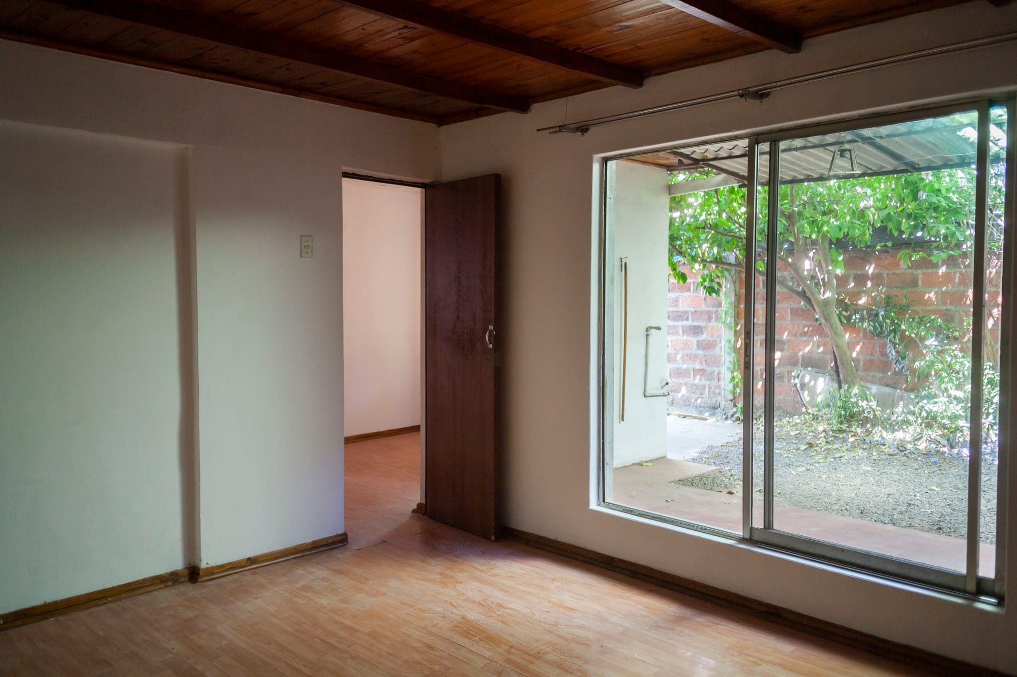 VENDE CASA PAREADA | 2D + ESTUDIO | 2 ESTACIONAMIENTOS | TALCA SUR