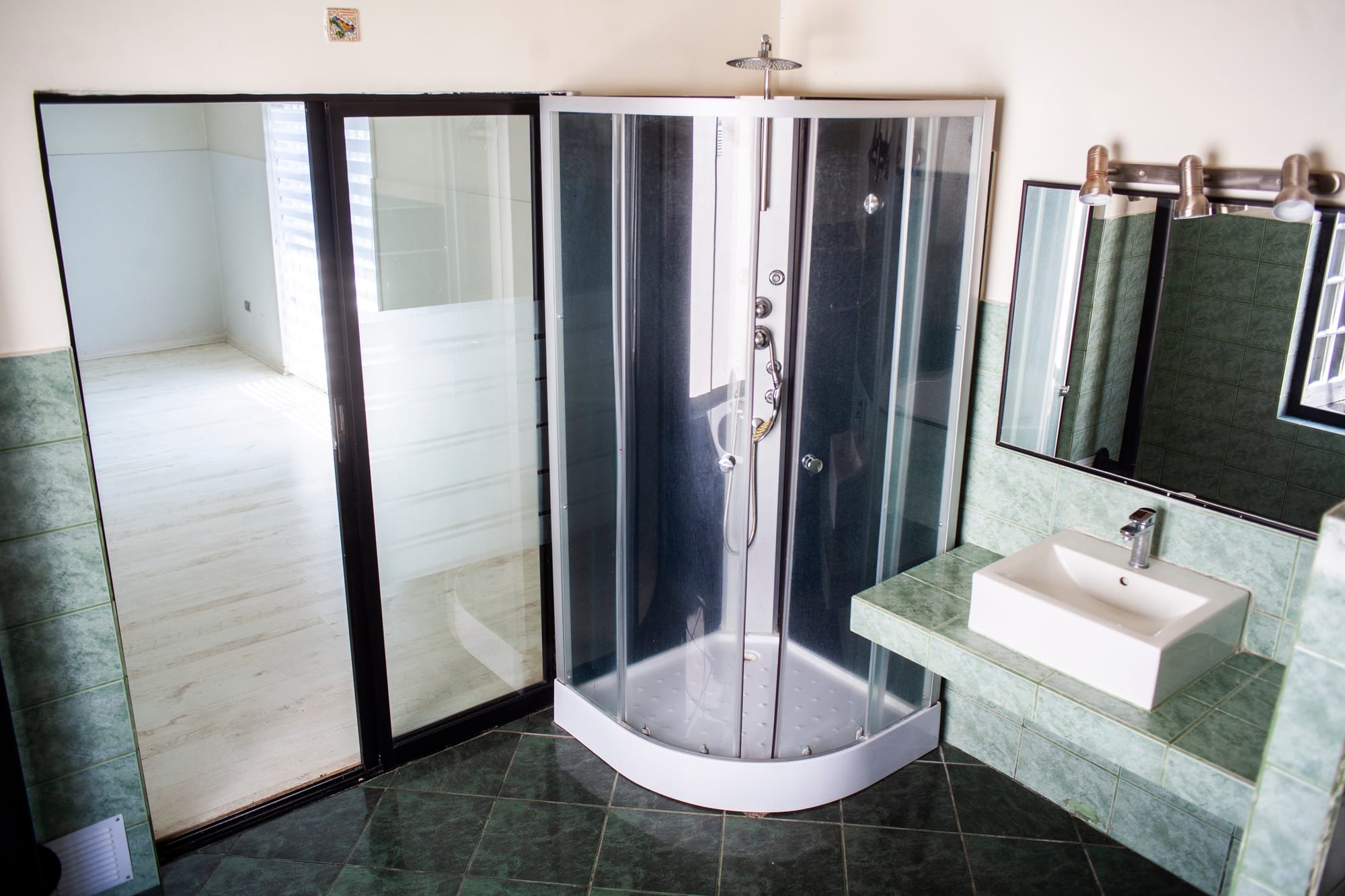 CASA EN VENTA Loteo Prosperidad, Talca - Remodelada + Dúplex